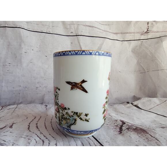 Franklin Porcelain Chrysanthemum And The Sparrow Saki Tea Cup 1985 Japan - Picture 3 of 7